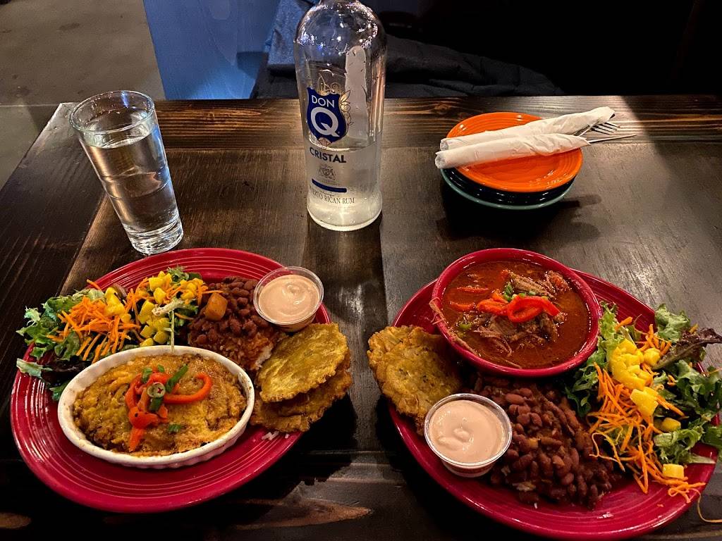 La Isla | restaurant | 7430 164th Ave NE B103, Redmond, WA 98052, USA | 4252859538 OR +1 425-285-9538