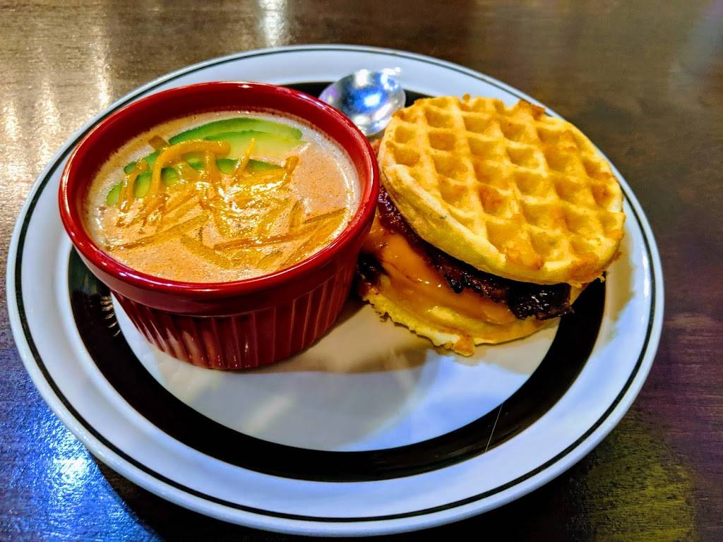 Bazars Bakery & Breakfast | restaurant | 210 E Commerce St, Hernando, MS 38632, USA | 6622881600 OR +1 662-288-1600