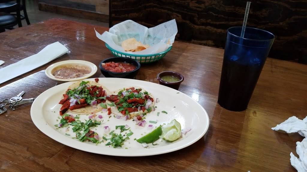 Jalapenos Cuisine | restaurant | 120 W Monseratte St, El Campo, TX 77437, USA | 9795342199 OR +1 979-534-2199