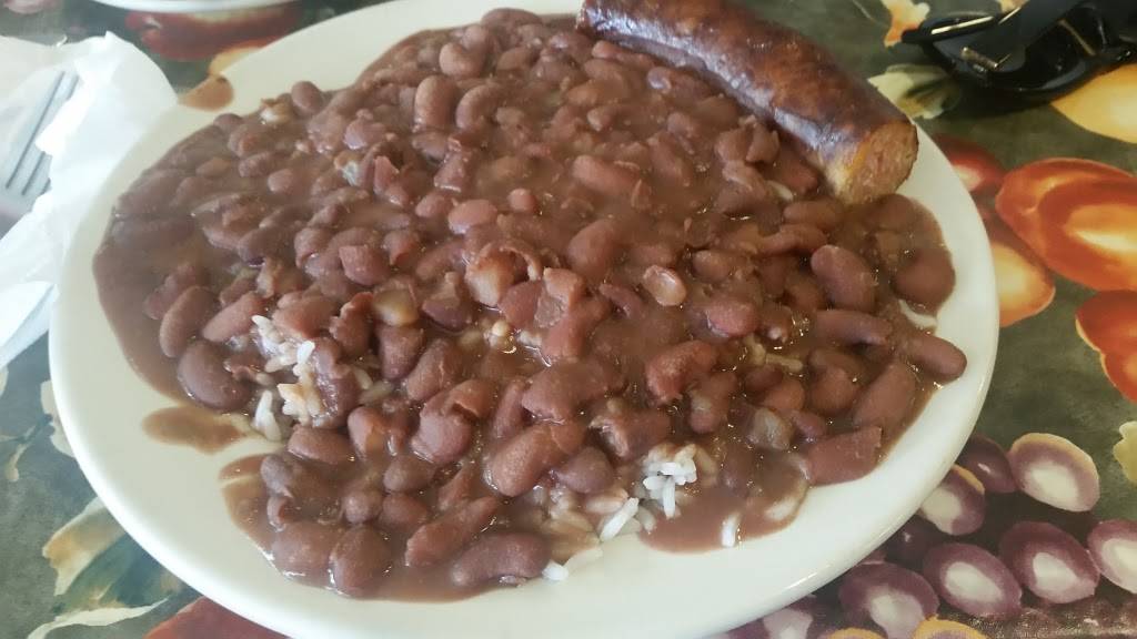 Poor Boy Lloyds | restaurant | 201 Florida St, Baton Rouge, LA 70801, USA | 2253872271 OR +1 225-387-2271