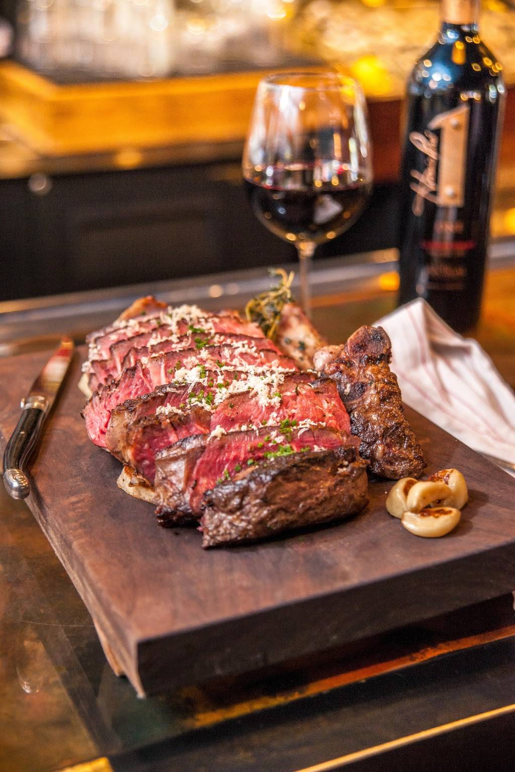 The Lucky Rooster Kitchen and Bar | restaurant | 841 William Hilton Pkwy Unit A, Hilton Head Island, SC 29928, USA | 8436813474 OR +1 843-681-3474