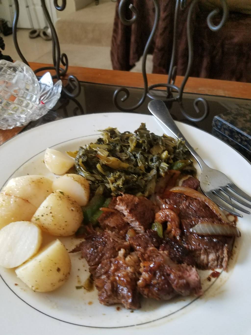 Checkered Flag Barbecue | restaurant | 1530 S Main St, Salisbury, NC 28144, USA | 7046362628 OR +1 704-636-2628