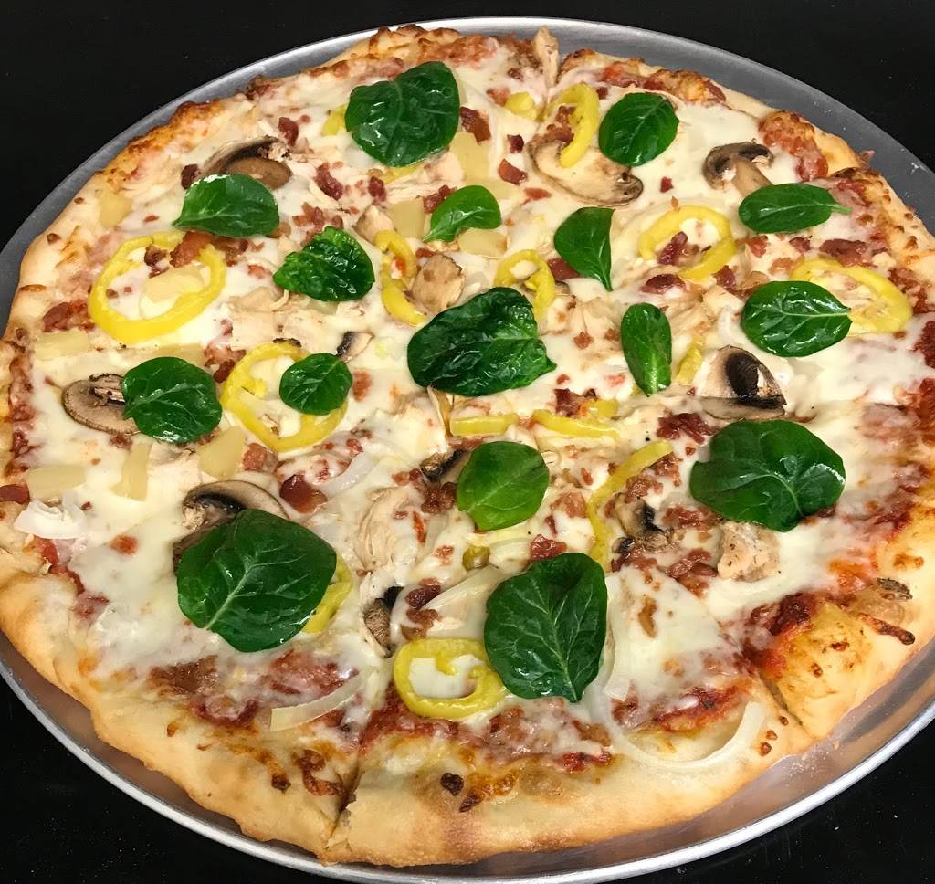 Patricios pizza and more | restaurant | 703 Eastwood Dr, Mahomet, IL 61853, USA | 2175900786 OR +1 217-590-0786
