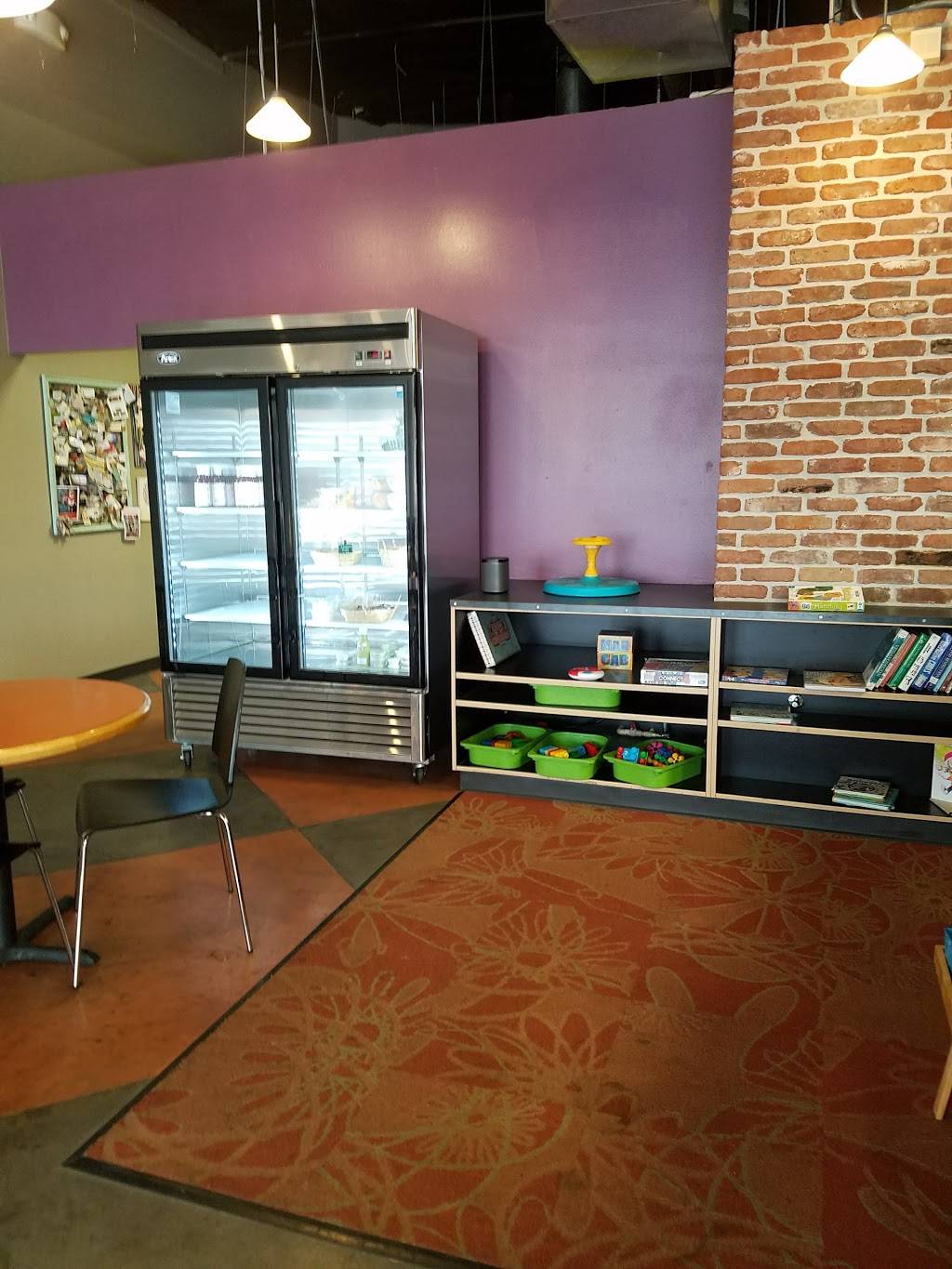 Nourish Organic Juice | restaurant | 303 E Pikes Peak Ave, Colorado Springs, CO 80903, USA | 7196345686 OR +1 719-634-5686