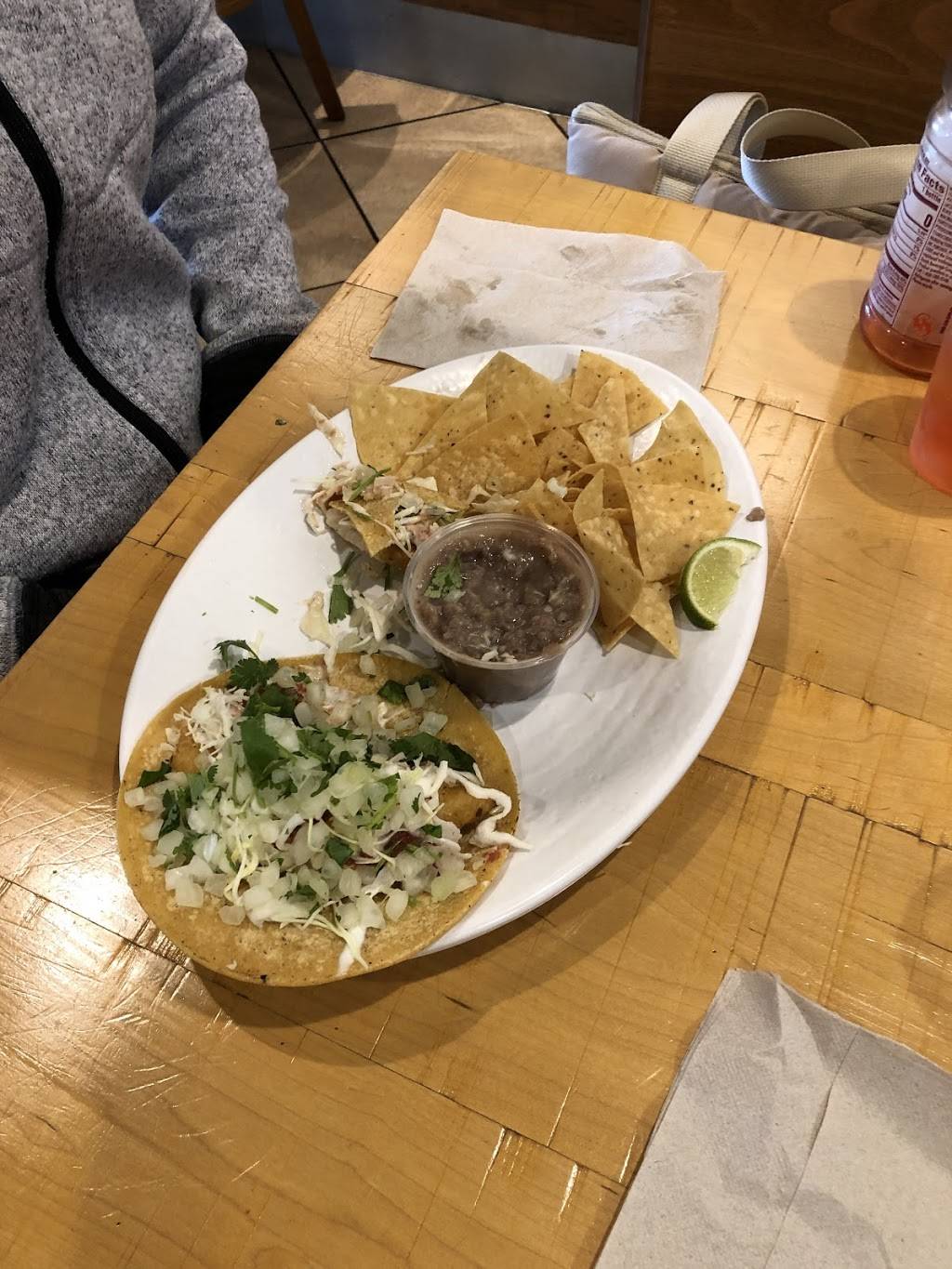 Rubios Coastal Grill | restaurant | 10785 Scripps Poway Pkwy, San Diego, CA 92131, USA | 8585781981 OR +1 858-578-1981