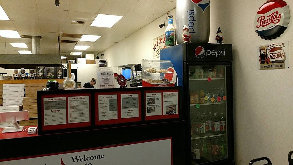 Blazzin Pizza | restaurant | 212 NE 164th Ave, Vancouver, WA 98684, USA | 3602562799 OR +1 360-256-2799