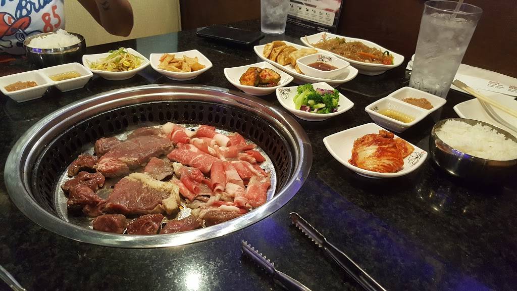 Omi Korean Grill & Bar | restaurant | 226 Lincoln Square, Arlington, TX 76011, USA | 6823238386 OR +1 682-323-8386