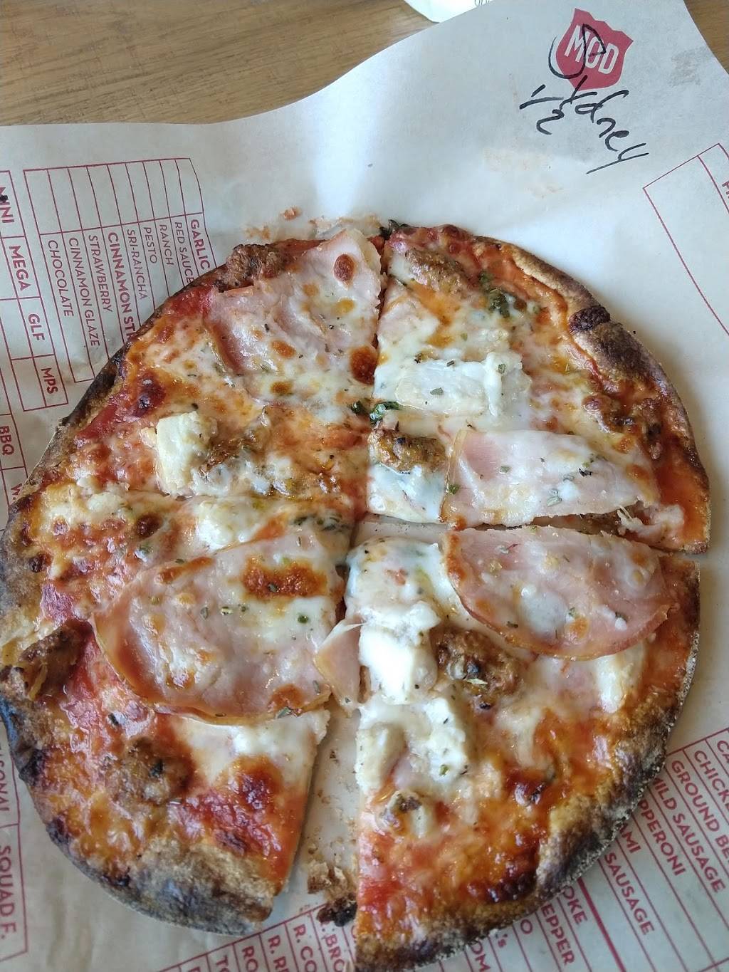 MOD Pizza | restaurant | 403 N Stadium Blvd #101, Columbia, MO 65203, USA | 5732508280 OR +1 573-250-8280