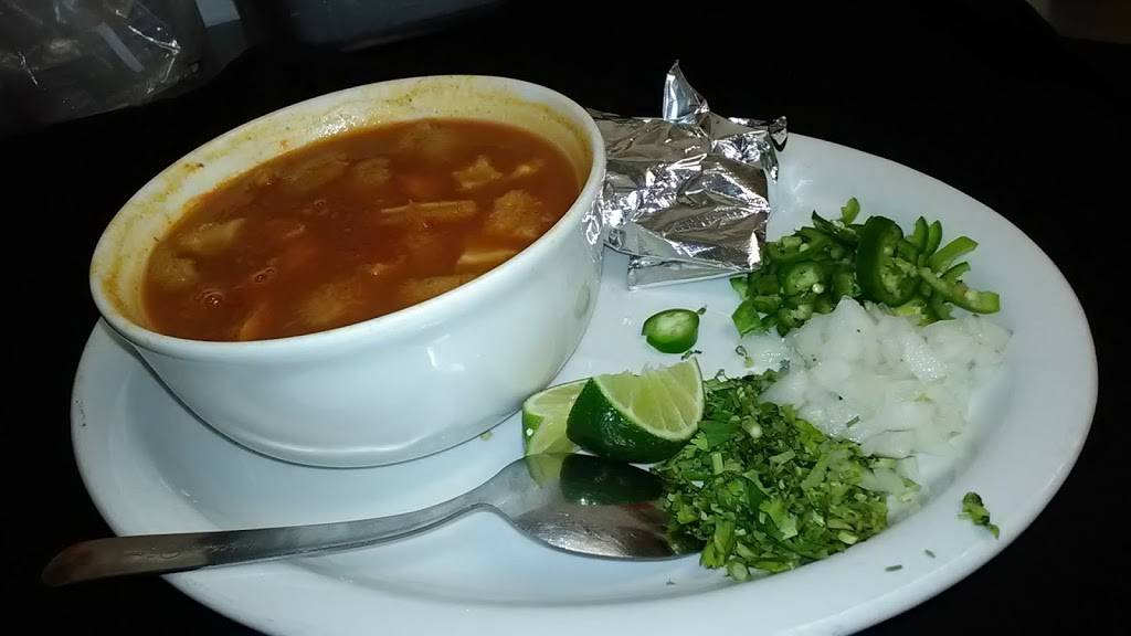 Taqueria Dos Hermanos | restaurant | 422 Bridge St, Washington, NC 27889, USA | 2529750005 OR +1 252-975-0005