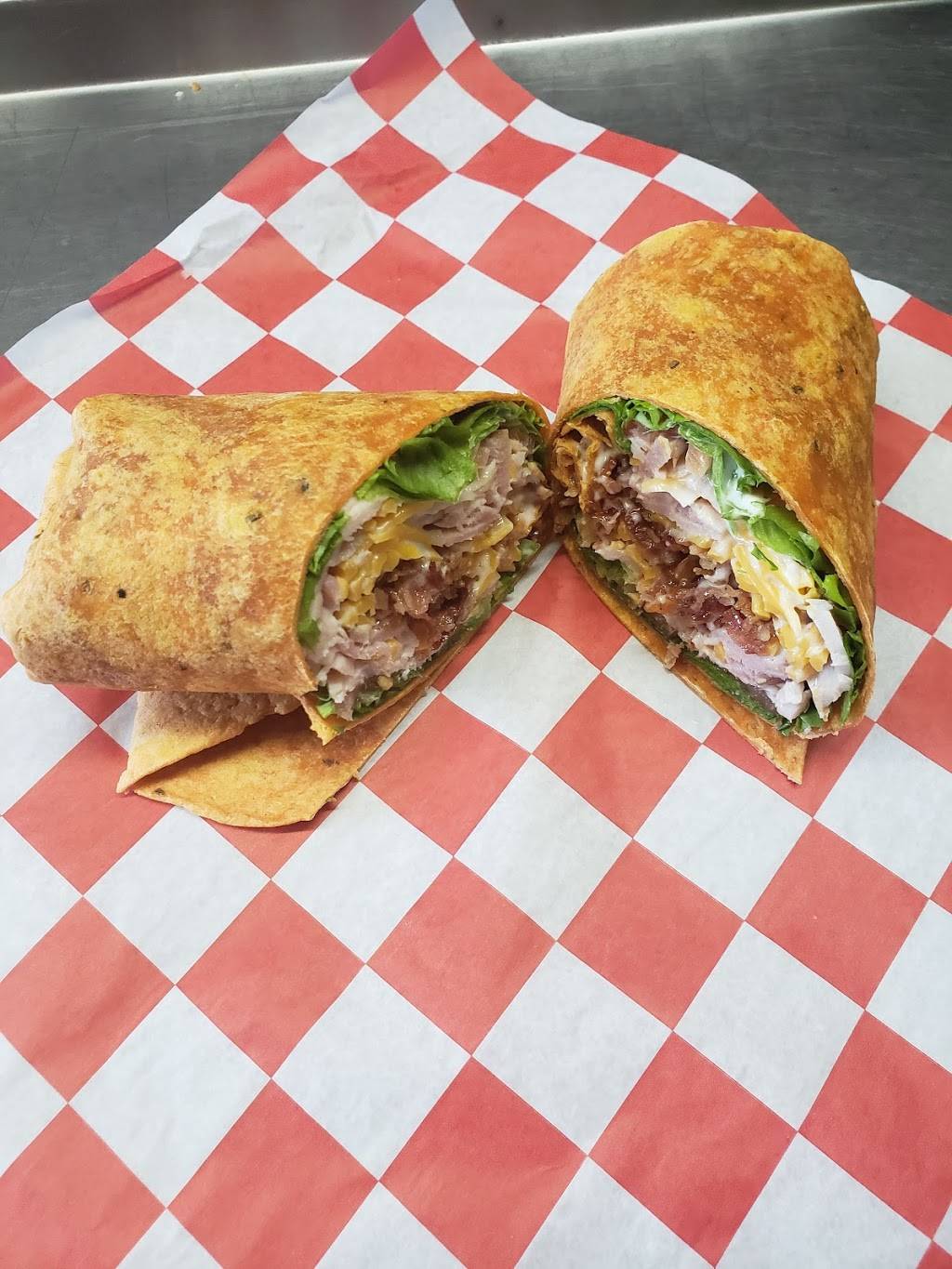 Benchwarmers Restaurant and Delivery | meal delivery | 105 Allen St, Tiffin, OH 44883, USA | 5672689268 OR +1 567-268-9268