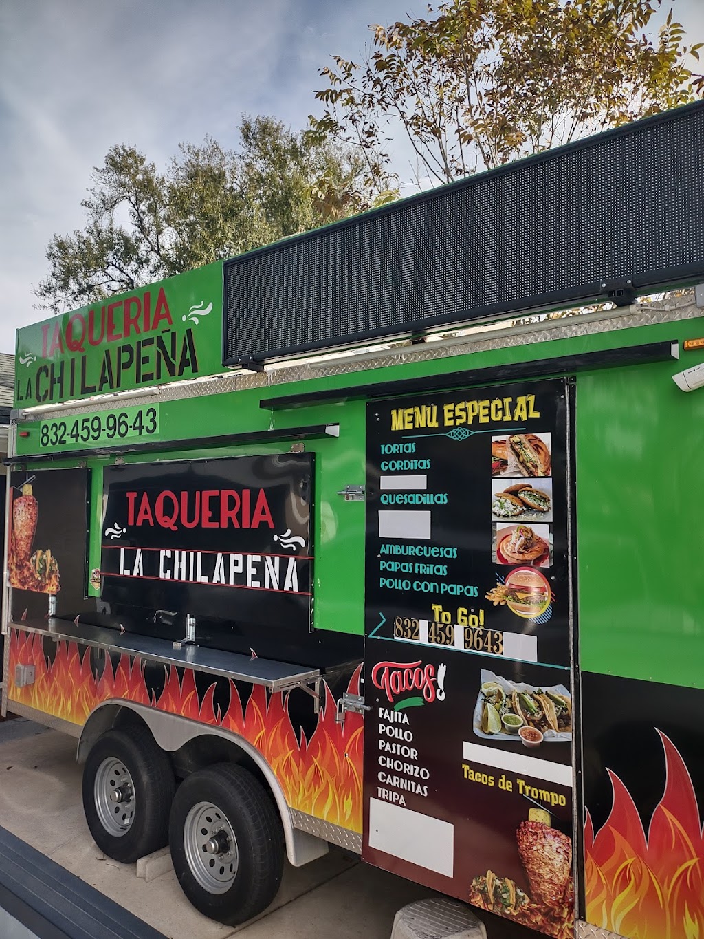 La Chilapeña Taqueria (Food Truck) | restaurant | 807 Queens Rd, Pasadena, TX 77502, USA | 8324599643 OR +1 832-459-9643