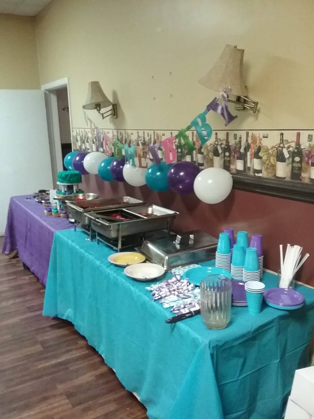 T w Boons | restaurant | 405 Main St, Greenwood, SC 29646, USA | 8642273338 OR +1 864-227-3338