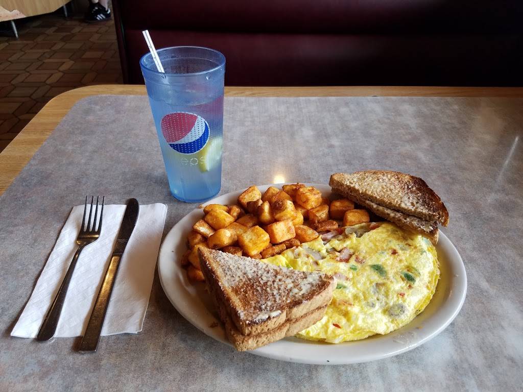 Scottys Restaurant | restaurant | 215 Ballard Rd, Gansevoort, NY 12831, USA | 5185841444 OR +1 518-584-1444