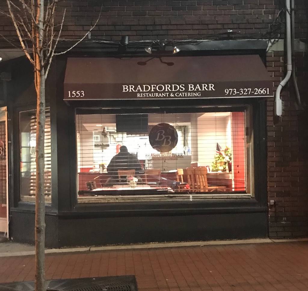Bradfords Barr | restaurant | 1553 Springfield Ave, Maplewood, NJ 07040, USA | 9733272661 OR +1 973-327-2661