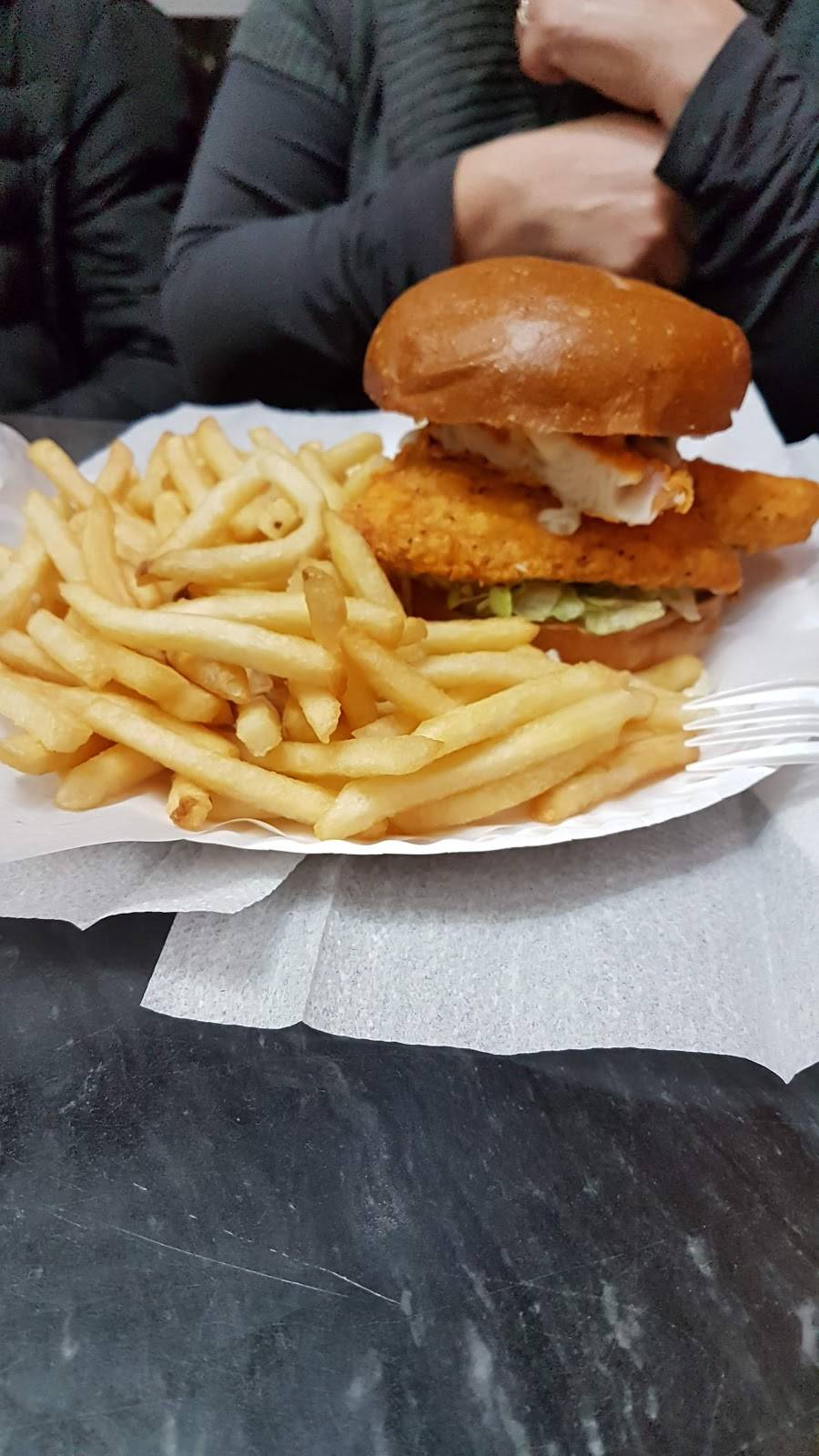 Palace Chicken and Grill | restaurant | 44-45 21st St, Long Island City, NY 11101, USA | 7184331661 OR +1 718-433-1661