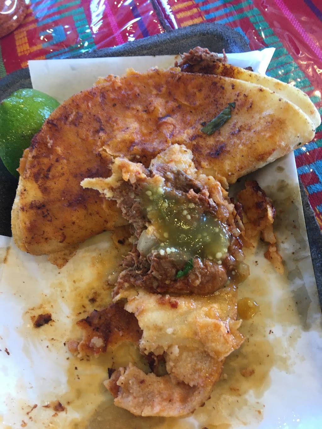 Taquería La Chona | restaurant | 3415 E Harry St, Wichita, KS 67218, USA | 3166510050 OR +1 316-651-0050