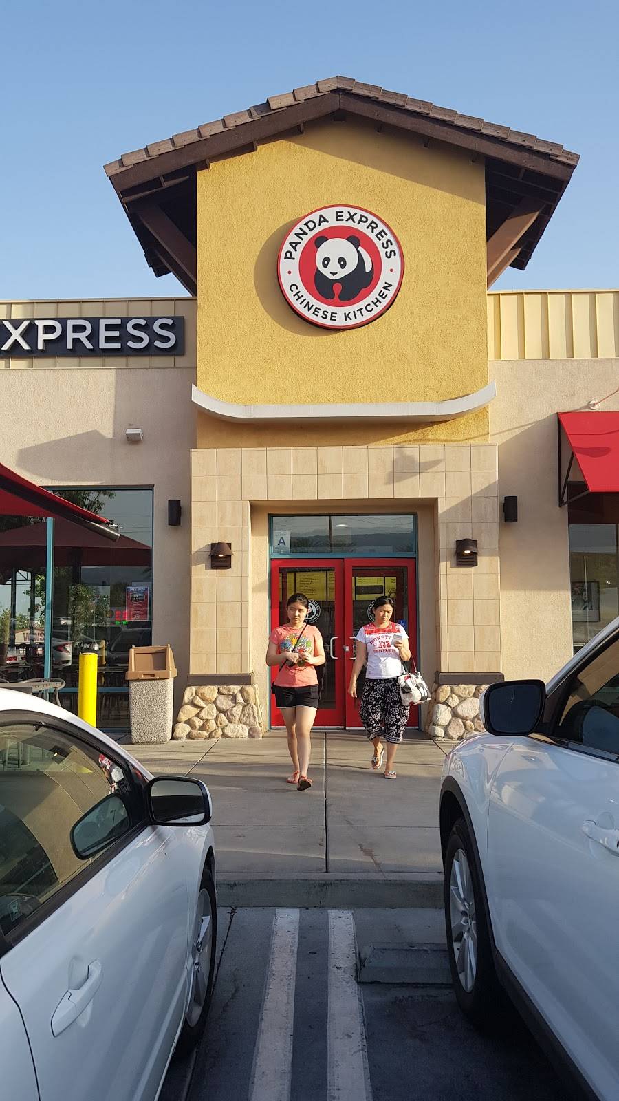 Panda Express | meal takeaway | 7376 Cherry Ave, Fontana, CA 92336, USA | 9098230688 OR +1 909-823-0688