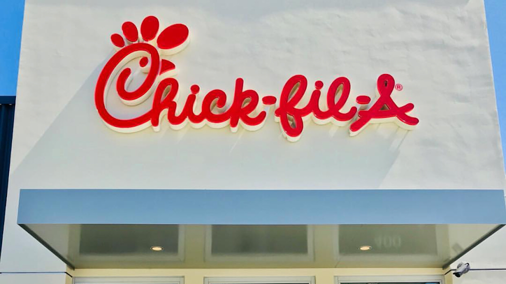 Chick-fil-A | restaurant | 2207 Lincoln Blvd, Santa Monica, CA 90405, USA | 3103920160 OR +1 310-392-0160