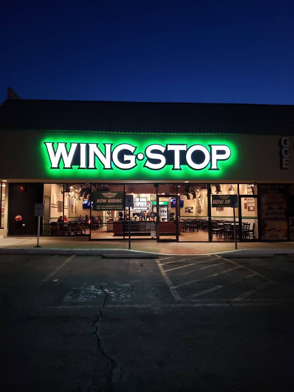 Wingstop | restaurant | 1739 SW Loop 410 Ste 501, San Antonio, TX 78227, USA | 2102939333 OR +1 210-293-9333