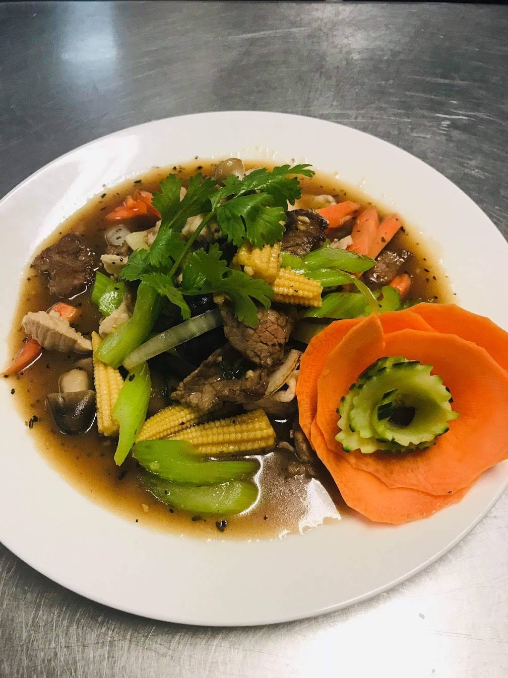 Thai Orchid | restaurant | 207 N Navarro St, Victoria, TX 77901, USA | 3617035177 OR +1 361-703-5177