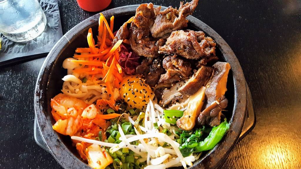 Bōru Ramen Bar | restaurant | 500 W 75th St, Kansas City, MO 64114, USA | 8165413651 OR +1 816-541-3651