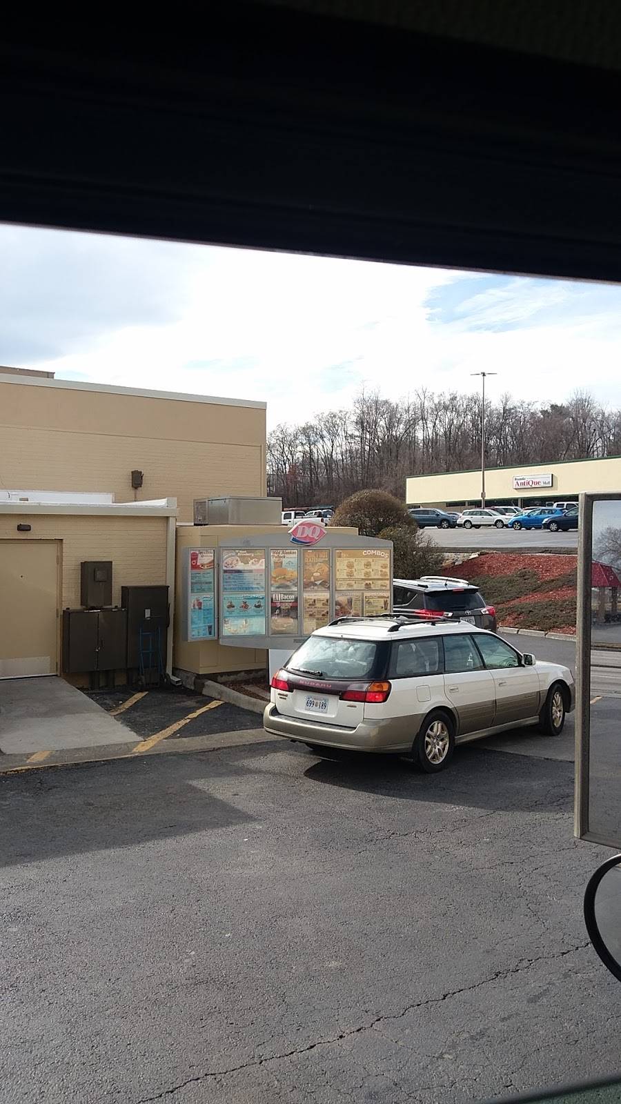 Dairy Queen | restaurant | 2350 Orange Ave NE, Roanoke, VA 24012, USA | 5403439556 OR +1 540-343-9556