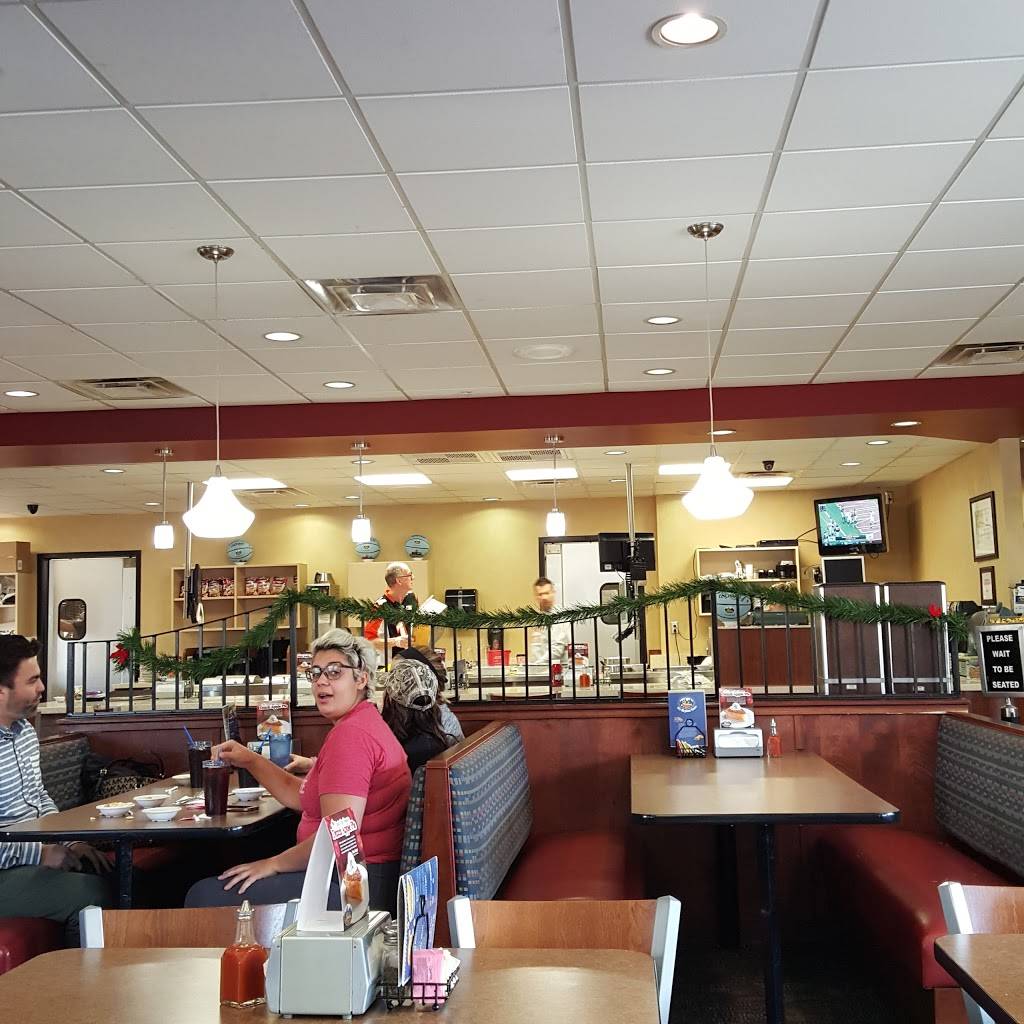 Skyline Chili | restaurant | 3081 Madison Rd, Cincinnati, OH 45209, USA | 5138712930 OR +1 513-871-2930