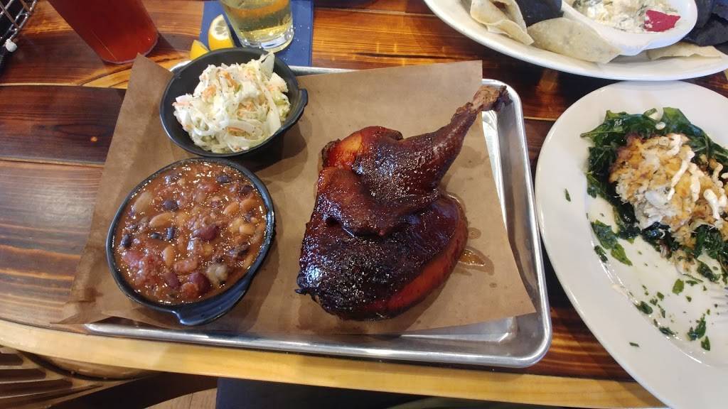 Crows Nest | restaurant | 2170 N Buck Rd, Lakeside Marblehead, OH 43440, USA | 4197341742 OR +1 419-734-1742