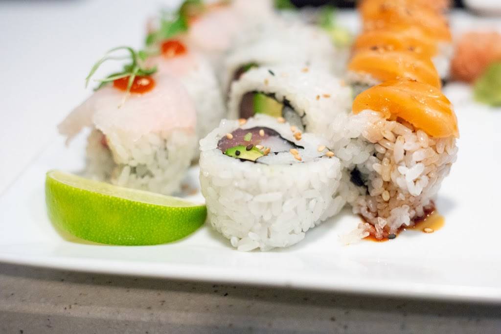 Shari Sushi | restaurant | 621 E Central Blvd, Orlando, FL 32801, USA | 4074209420 OR +1 407-420-9420