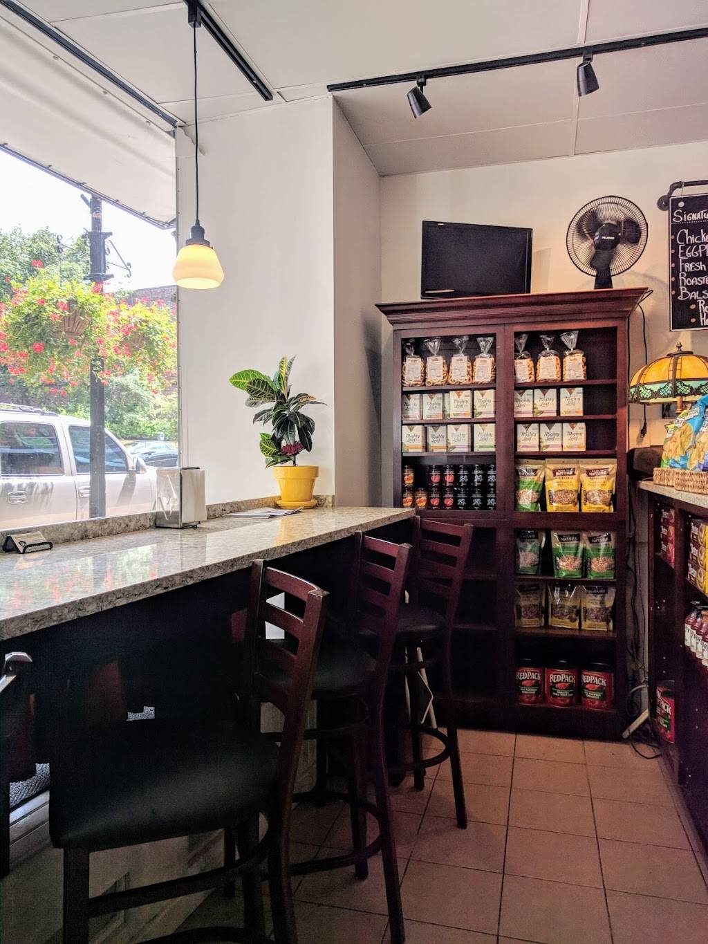 Dominic’s Delicatessen | restaurant | 15 N Broadway, Tarrytown, NY 10591, USA | 9145240505 OR +1 914-524-0505