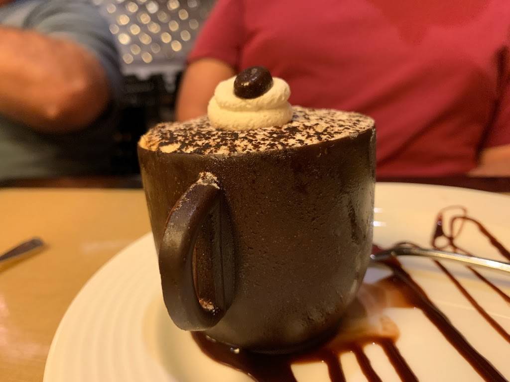 B-Line Diner | restaurant | 9801 International Dr, Orlando, FL 32819, USA | 4073454460 OR +1 407-345-4460