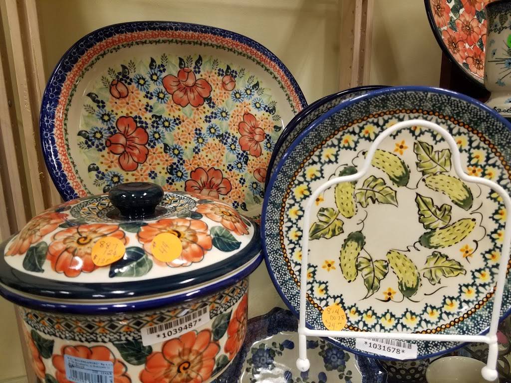 Target Bluff German Haus | cafe | 208 US 12/16, Camp Douglas, WI 54618, USA | 6084874674 OR +1 608-487-4674