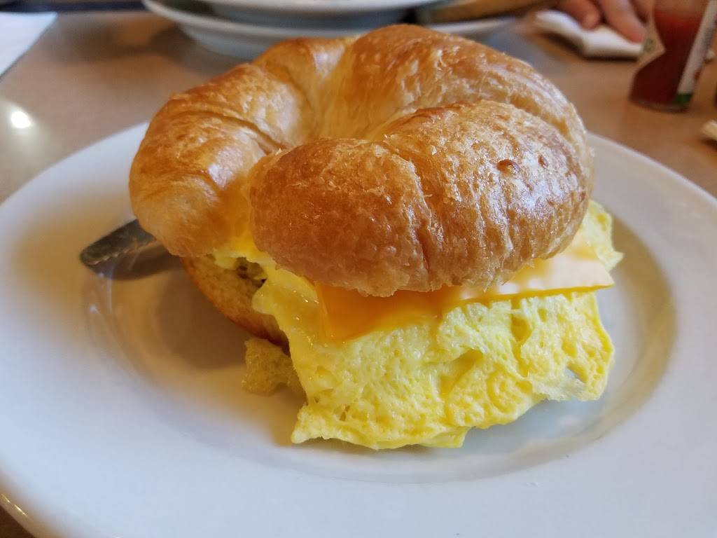 The New Chalet Restaurant | restaurant | 514 State St, Ottawa, IL 61350, USA | 8154332746 OR +1 815-433-2746