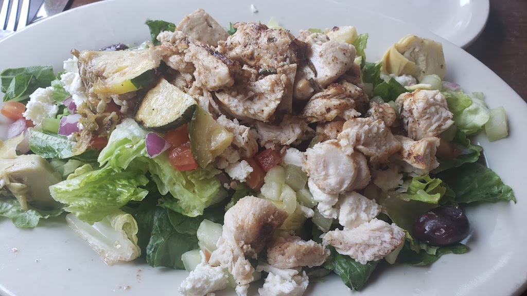 Lodi Papapavlo’s | restaurant | 217 N School St, Lodi, CA 95240, USA | 2096258677 OR +1 209-625-8677