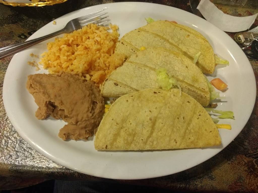 Main Street Station | restaurant | 4005 Main St, McHenry, IL 60050, USA | 8153854110 OR +1 815-385-4110