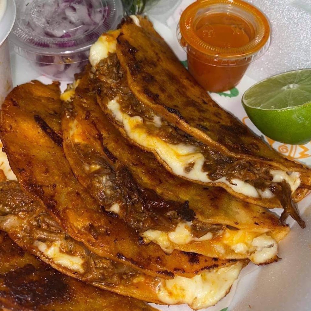 Pekes Tacos y algo Mas | restaurant | 307 Zaragoza St, Eagle Pass, TX 78852, USA | 8307528619 OR +1 830-752-8619