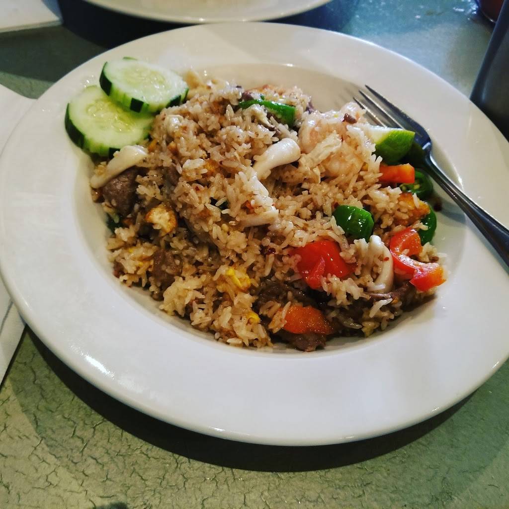 Thai Holic | restaurant | 372 Myrtle Ave, Brooklyn, NY 11205, USA | 7182229992 OR +1 718-222-9992