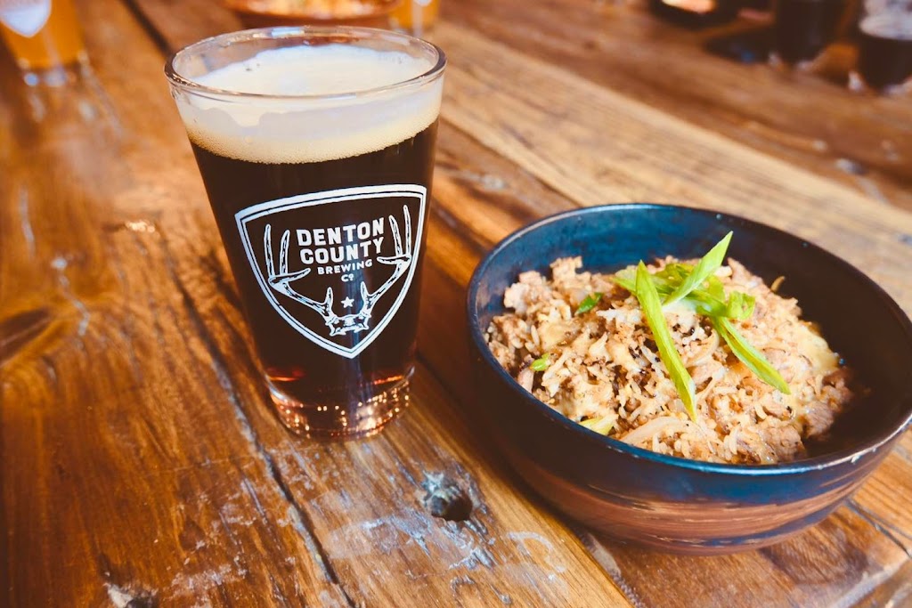 Blind Fox Denton | restaurant | 200 E McKinney St, Denton, TX 76201, USA | 9037052587 OR +1 903-705-2587