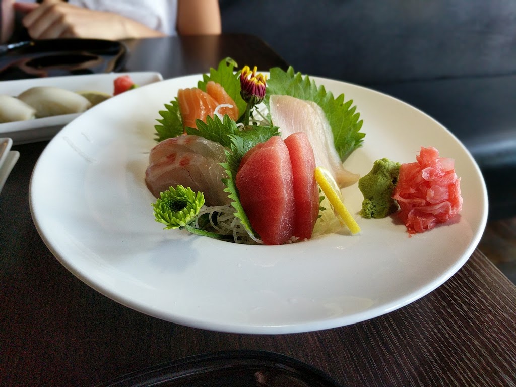 Sushi Pink | restaurant | 913 W Washington Blvd, Chicago, IL 60607, USA | 3122261666 OR +1 312-226-1666