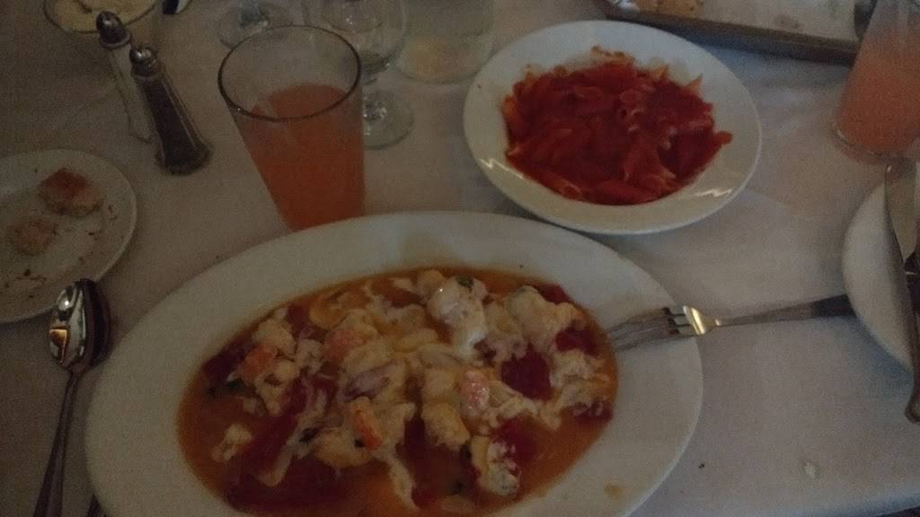 Cafe Figaros | restaurant | 60 Centereach Mall, Centereach, NY 11720, USA | 6315852057 OR +1 631-585-2057