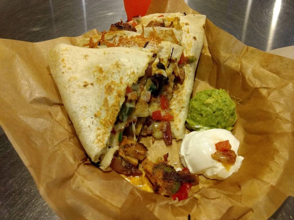 QDOBA Mexican Eats | restaurant | 202 W Lake Mary Blvd, Sanford, FL 32773, USA | 4073303039 OR +1 407-330-3039