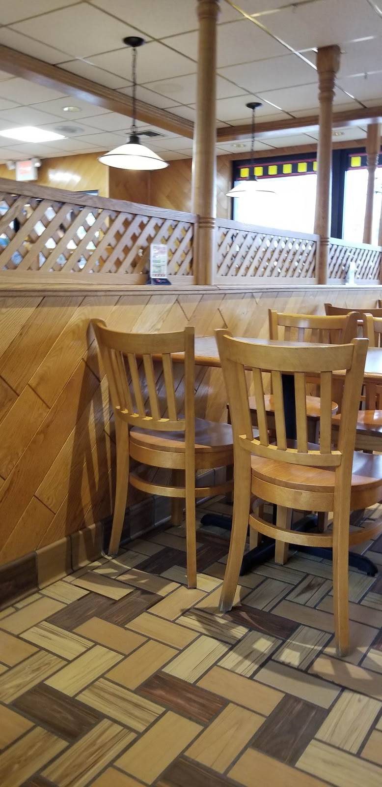 Marcello Sandwich Shop | restaurant | 733 Bedford St, Whitman, MA 02382, USA | 7814479007 OR +1 781-447-9007