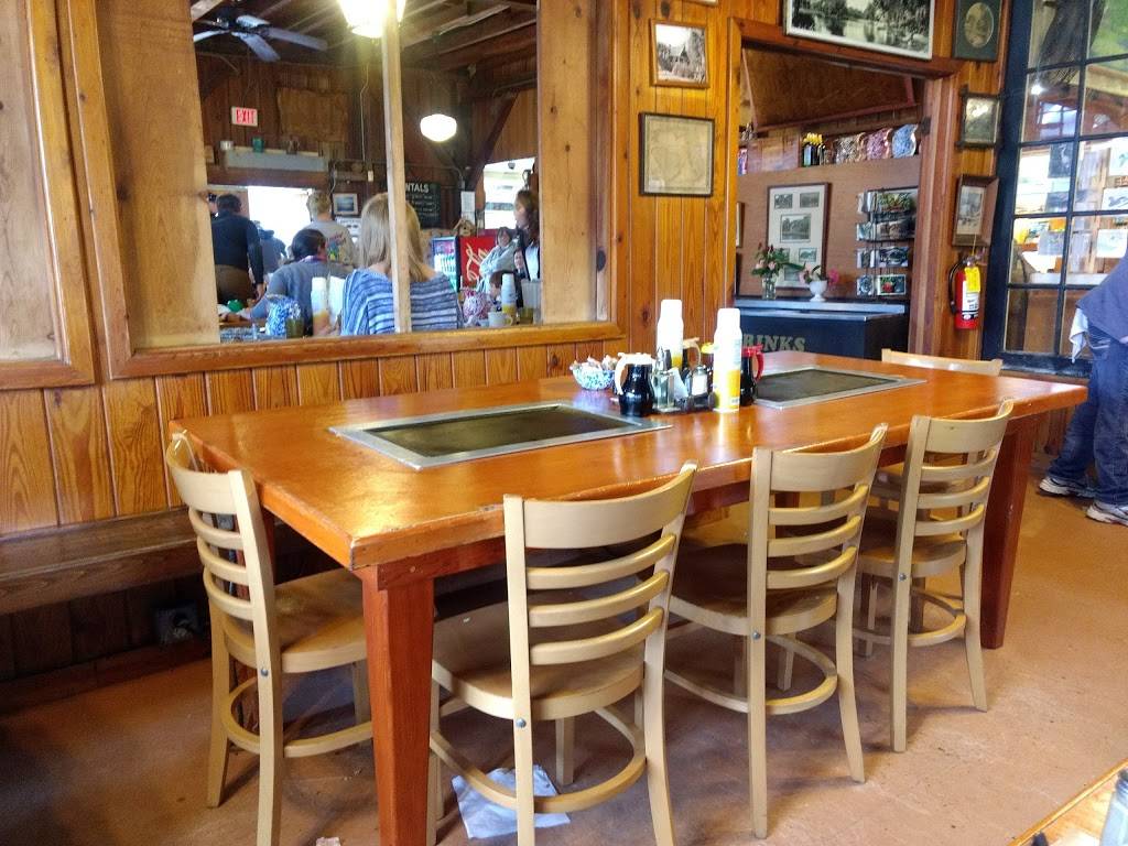 The Old Spanish Sugar Mill | restaurant | 601 Ponce Deleon Blvd, De Leon Springs, FL 32130, USA | 3869855644 OR +1 386-985-5644