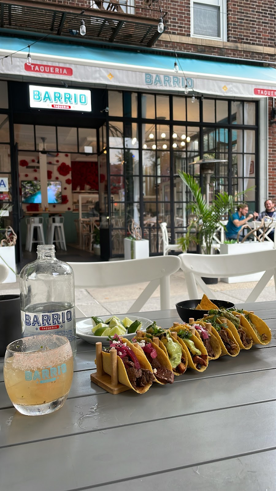 BARRIO TAQUERIA | restaurant | 33-02 34th Ave, Queens, NY 11106, USA | 7182551091 OR +1 718-255-1091