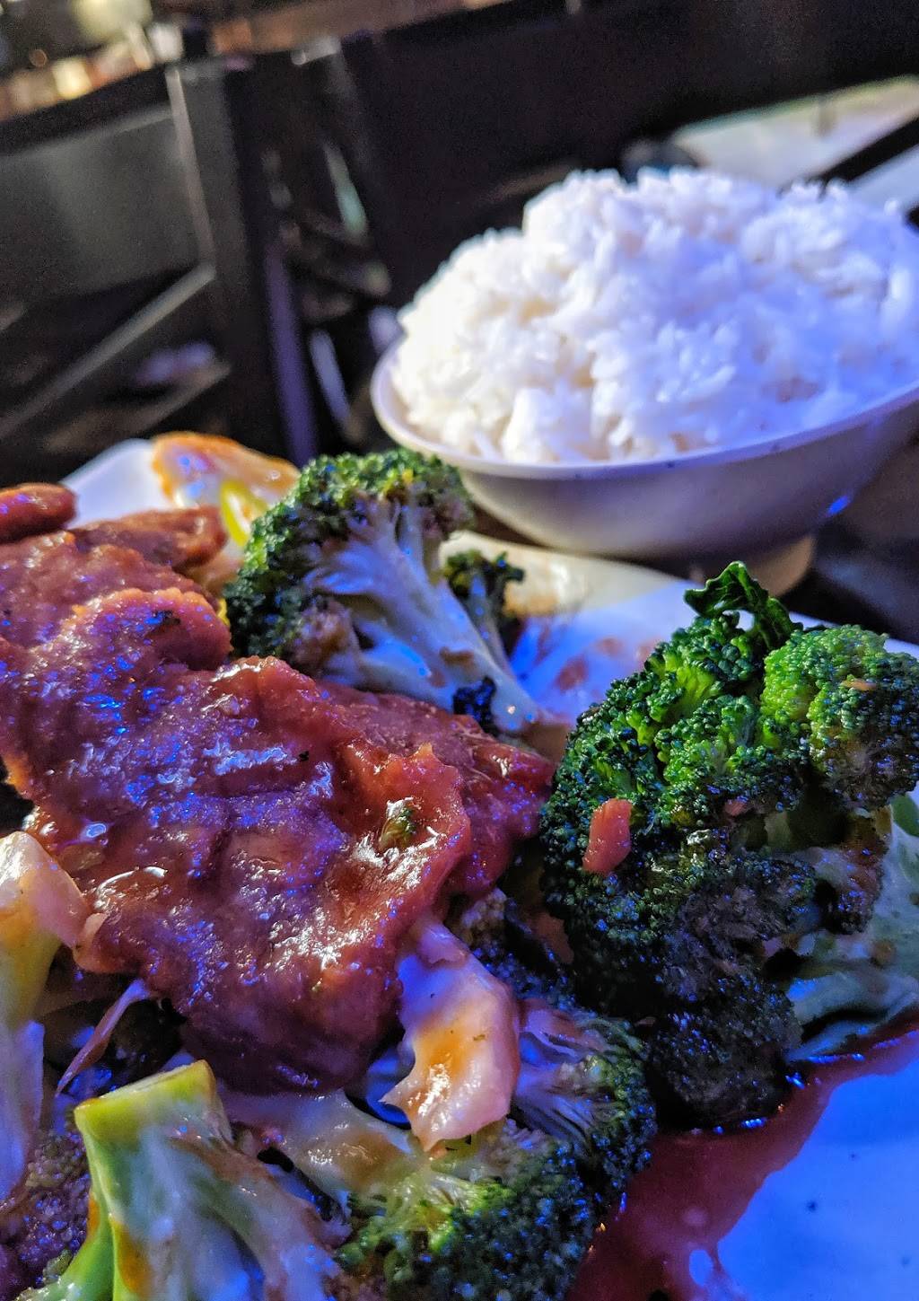 17 Snyder Chinese | meal delivery | 2100 S 17th St, Philadelphia, PA 19145, USA | 2153890300 OR +1 215-389-0300