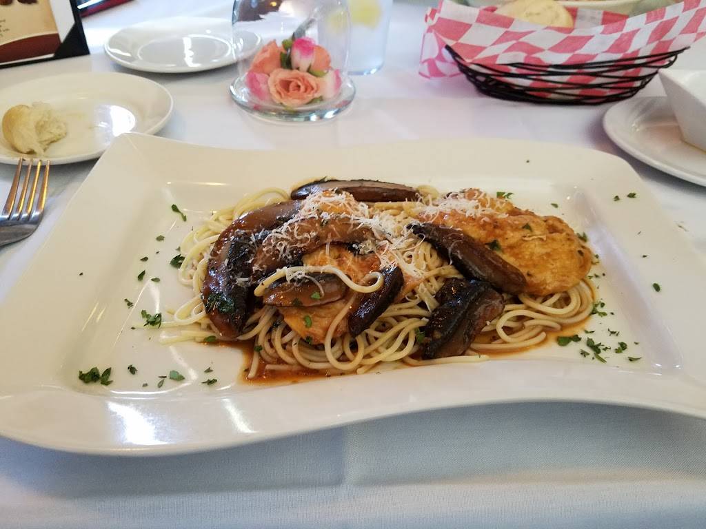 Napolis | restaurant | 500 Marion Blvd, Marion, IA 52302, USA | 3193772100 OR +1 319-377-2100