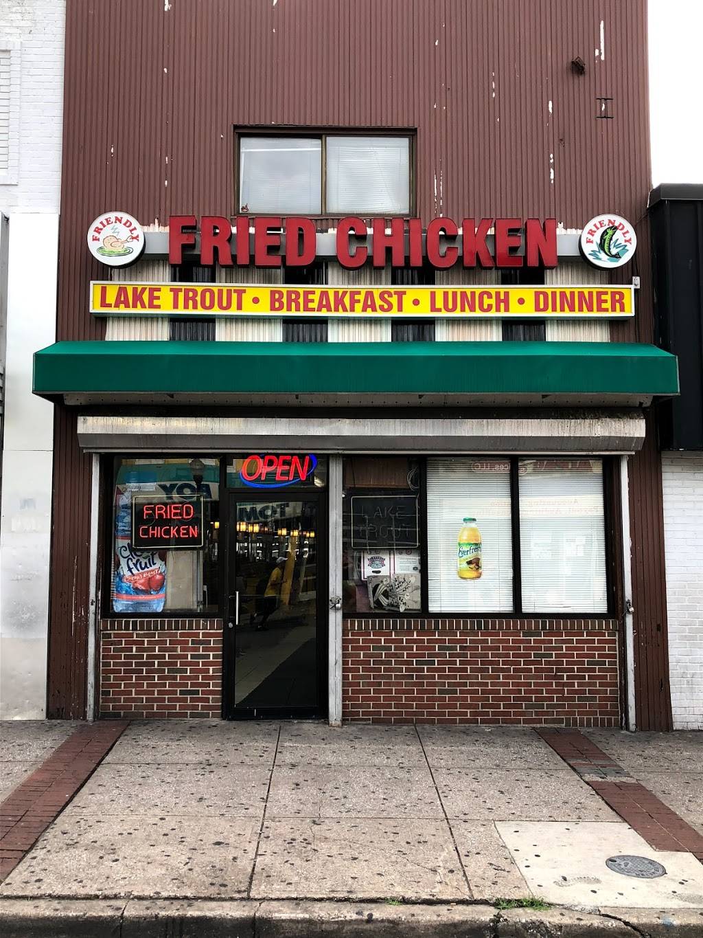 Friendly Fried Chicken | restaurant | 3221 Greenmount Ave, Baltimore, MD 21218, USA | 4102353956 OR +1 410-235-3956