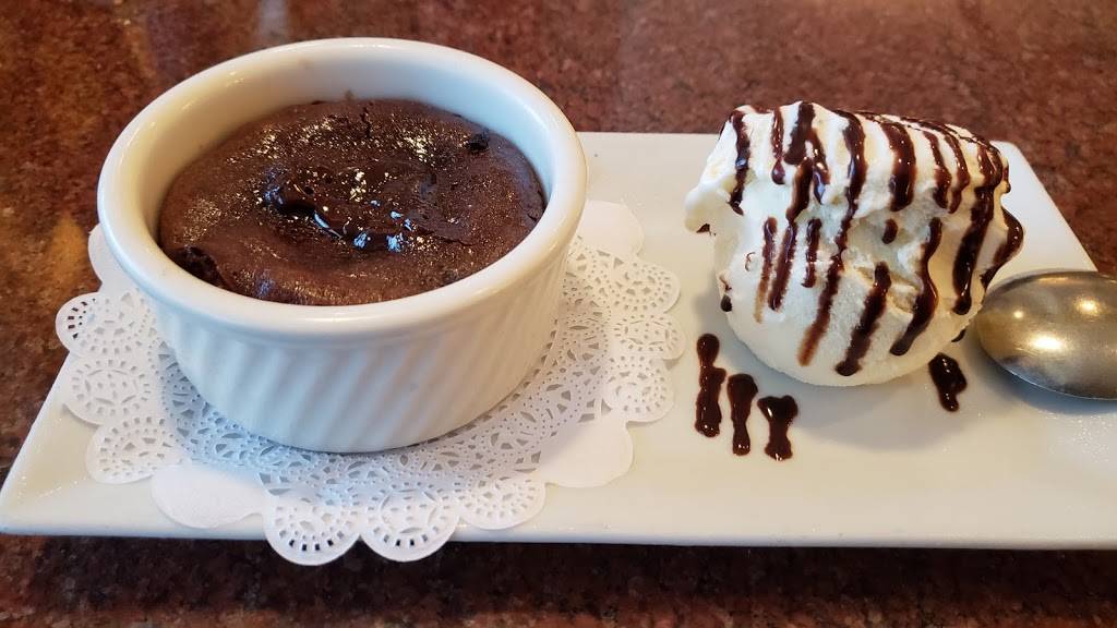 Pieros Italian Restaurant | restaurant | 3500 Reading Way, Huntingdon Valley, PA 19006, USA | 2159473650 OR +1 215-947-3650