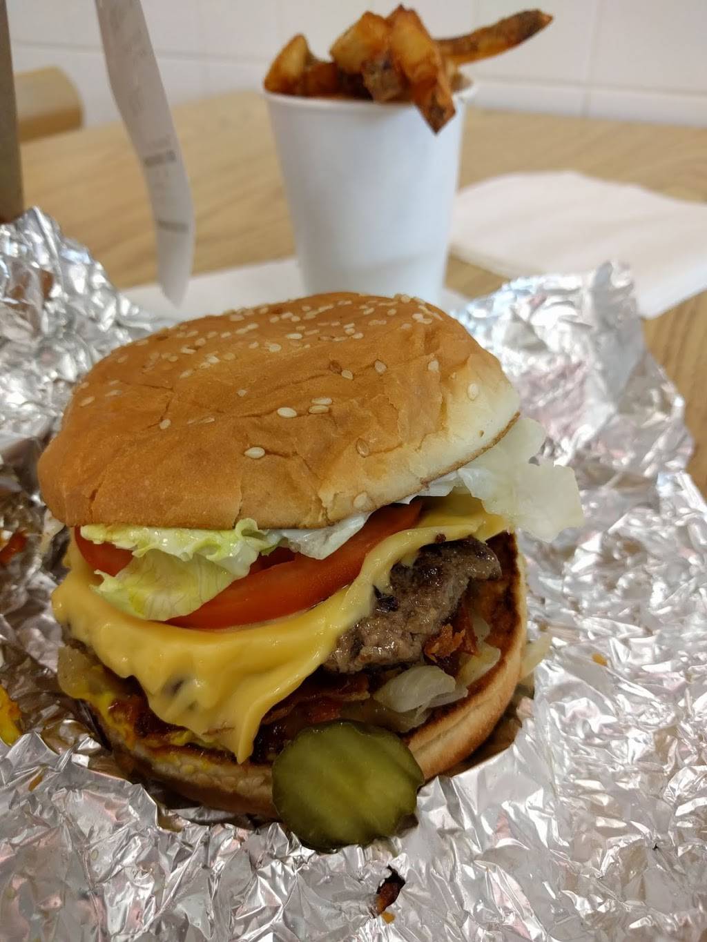 Five Guys | meal takeaway | 250 N Plainfield Rd, West Lebanon, NH 03784, USA | 6037908076 OR +1 603-790-8076