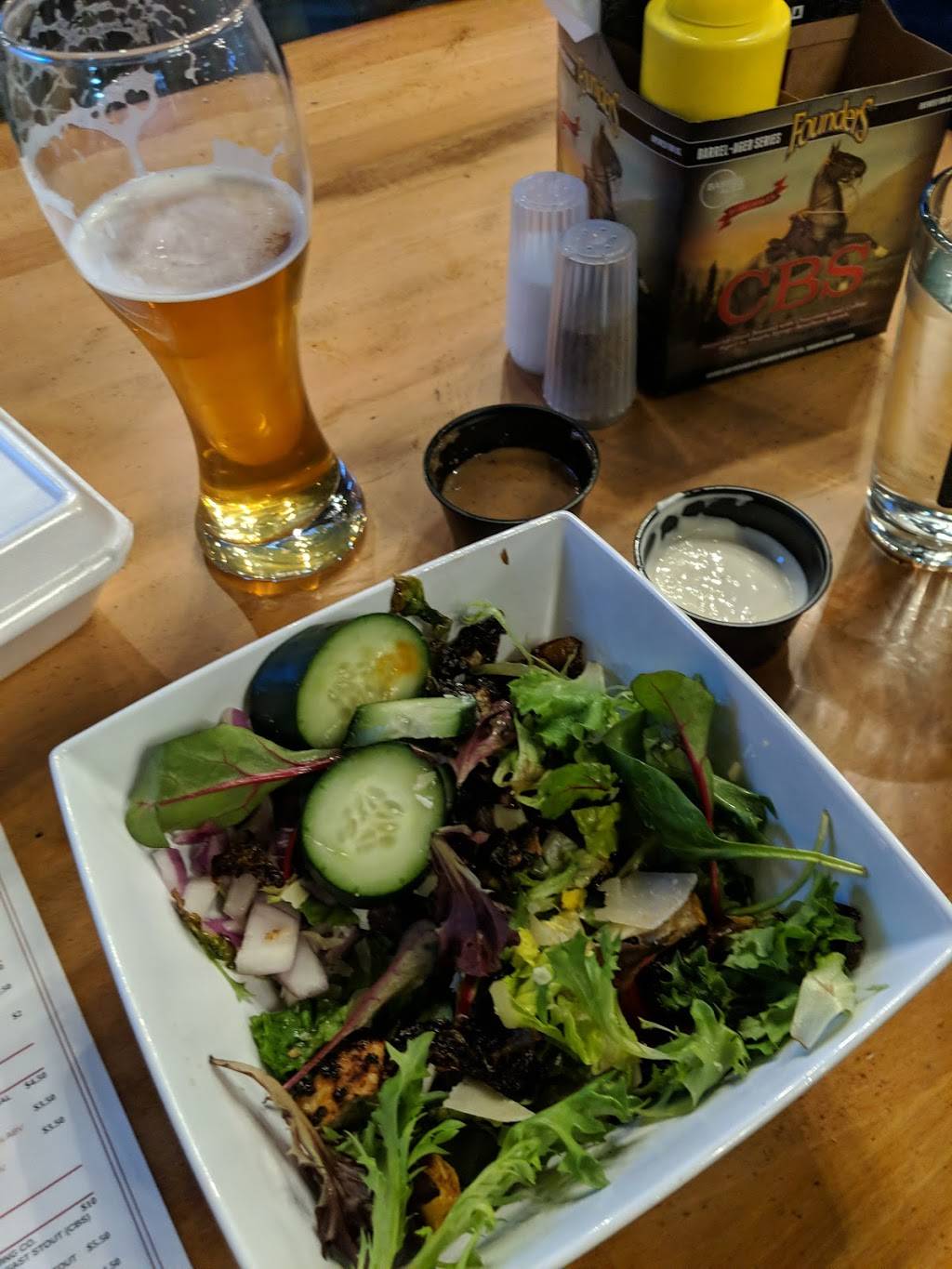 Bierhaven | restaurant | 20030 Vreeland Rd, Woodhaven, MI 48183, USA | 7345613175 OR +1 734-561-3175